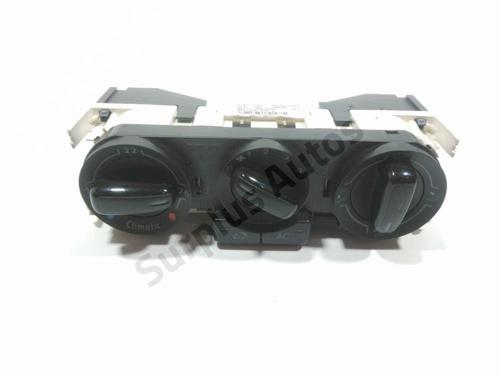 Used Climate control VW POLO V (6R1, 6C1) 1.6 TDI (75 hp) 30958113