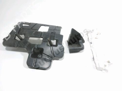 rear-bumper-bracket-renault-megane-iv-grandtour-k9amn_-2016-28258558 main image