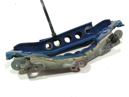 Used Hinge/Door check strap Hinge/Door check strap 37772190 37772190