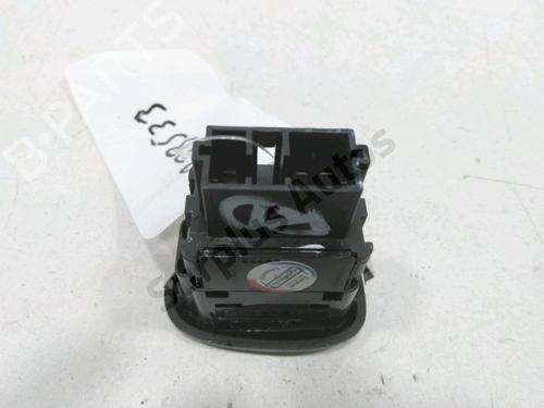 Right rear window switch CITROËN C3 Pluriel (HB_) 1.4 HDi | BP30999407I28