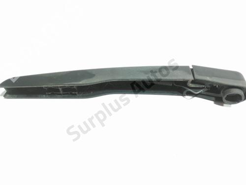 Used Rear windshield wiper arm Rear windshield wiper arm 37789719 37789719