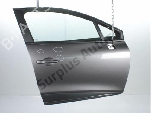 Used Right front door RENAULT CLIO IV (BH_) 1.5 dCi 75 (75 hp) 29518105