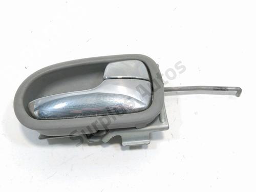 Højre bagtil invendig håndtag MAZDA 626 V Hatchback (GF) 2.0 Turbo DI (GFFP) (101 hp) 32311214