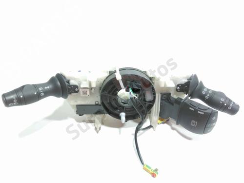 steering-wheel-controls-renault-megane-iii-hatchback-bz01_-b3_-2008-40213048 main image