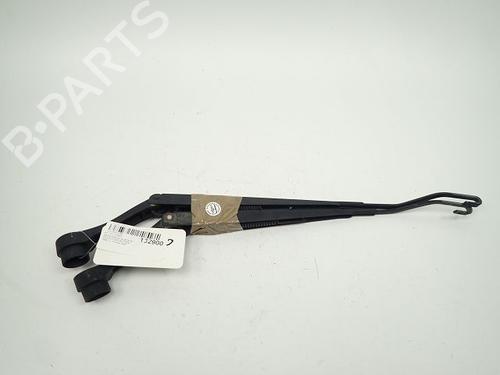 Used Front windshield wiper arm Front windshield wiper arm 37789755 37789755