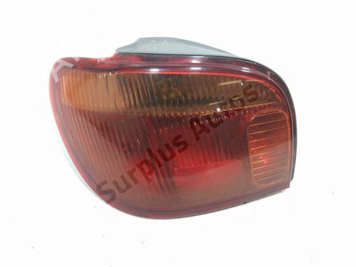 Used Left taillight TOYOTA YARIS (_P1_) 1.0 (SCP10_, SCP10R) (65 hp) 31006684
