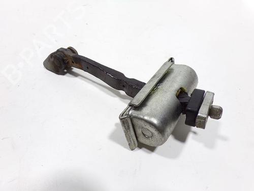 Used Hinge/Door check strap Hinge/Door check strap 37777705 37777705