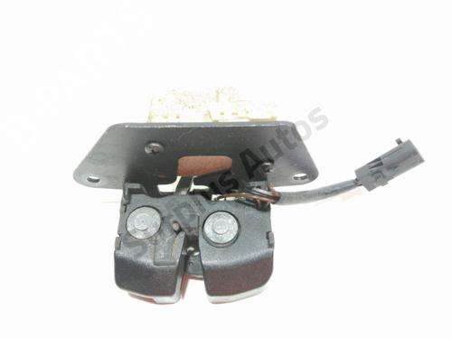 Used Tailgate lock Tailgate lock LANCIA YPSILON (843_) 1.2 (843.AXA1A) (60 hp) 40214376 40214376