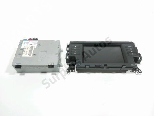 radio-land-rover-discovery-sport-l550-2014-28232013 main image
