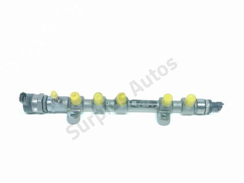 Used Injection rail Injection rail 37167433 37167433