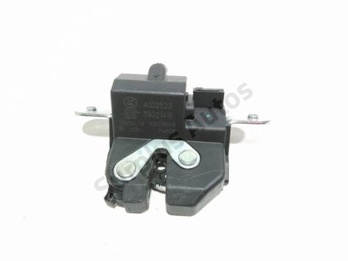 Tailgate lock OPEL CORSA E (X15) 1.4 (08, 68) | BP28260718C101 - Image 2