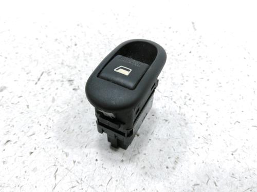 Used Right front window switch Right front window switch 30994197 30994197