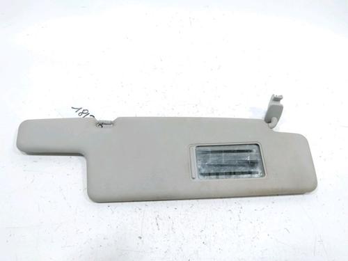 Used Right sun visor Right sun visor 31002403 31002403