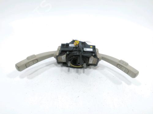 Used Steering wheel controls VOLVO V70 III (135) 2.4 D (163 hp) 30988142