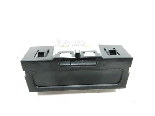 Used Display monitor RENAULT CLIO II (BB_, CB_) 1.2 (BB0A, BB0F, BB10, BB1K, BB28, BB2D, BB2H, CB0A,... (58 hp) 32153730