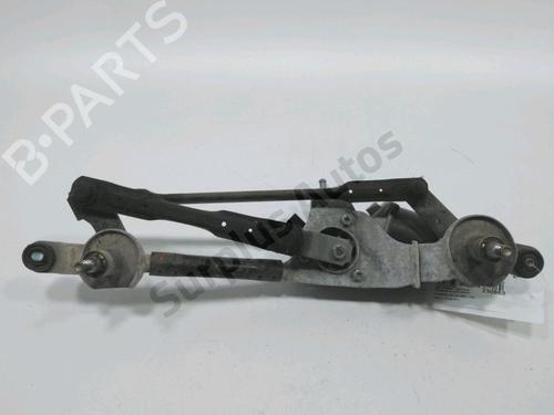 Used Front wipers mechanism HYUNDAI i30 (GD) 1.6 CRDi (110 hp) 31008459