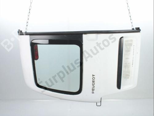 Venstre bagagerum dør PEUGEOT PARTNER Box Body/MPV (5_, G_) 1.6 HDi 75 (75 hp) 31152914