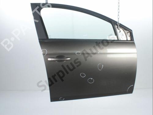 Used Right front door FIAT BRAVO II (198_) 1.9 D Multijet (198AXB1A) (120 hp) 28243905