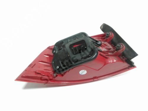 Right taillight VW PASSAT B7 Variant (365) 2.0 TDI 4motion | BP37788404C35 - Image 2