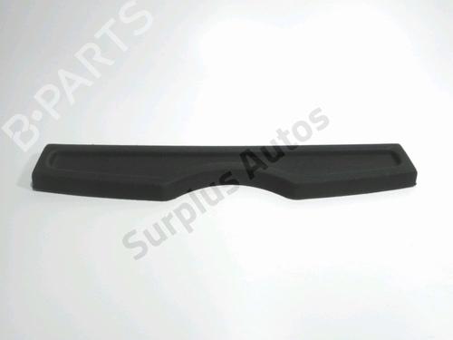 Bandeja trasera Bandeja trasera ABARTH 500 / 595 / 695 1.4 (312.AXY11, 312.AXY1A) (145 hp) 39706986 39706986