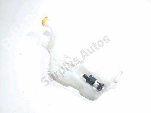 windscreen-washer-tank-renault-megane-iv-hatchback-b9amn_-2015-39737727 main image