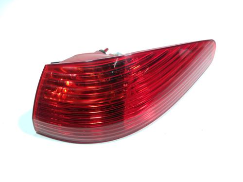 Used Right taillight PEUGEOT 607 (9D, 9U) 2.2 16V (163 hp) 28268328