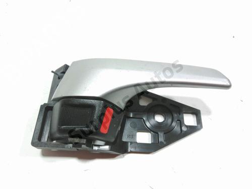 Used Front right interior door handle TOYOTA PRIUS (_W3_) 1.8 Plug-in Hybrid (ZVW30, ZVW35) (136 hp) 31868275