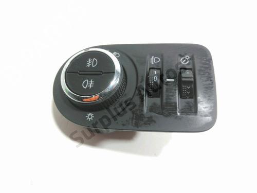 Used Headlight switch Headlight switch 37767750 37767750