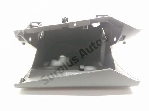 Glove box FORD KUGA II (DM2) 1.5 TDCi | BP37769648C95 - Image 2