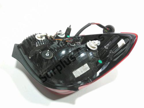 Right taillight PEUGEOT 108 1.0 VTi 72 | BP39162571C35 - Image 3