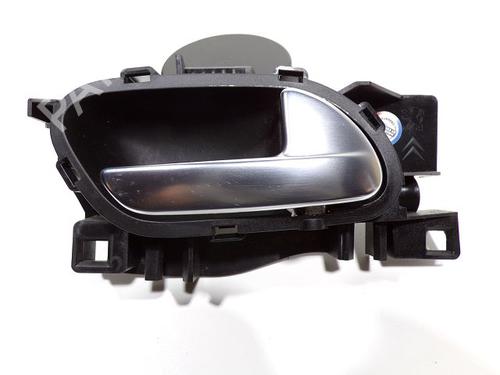 Used Rear right interior door handle Rear right interior door handle 37779650 37779650