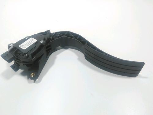 Used Pedal Pedal 28221154 28221154