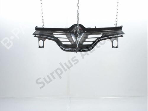 Used Grille Grille RENAULT CAPTUR I (J5_, H5_) 1.5 dCi 90 (J5N4, J5M5, J5MW, J5M6, J5AL, J5AJ) (90 hp) 33646703 33646703