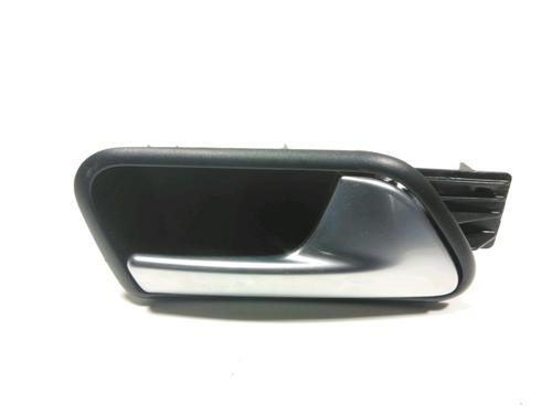 Used Front right interior door handle VW TOURAN (1T3) 2.0 TDI (140 hp) 28242632