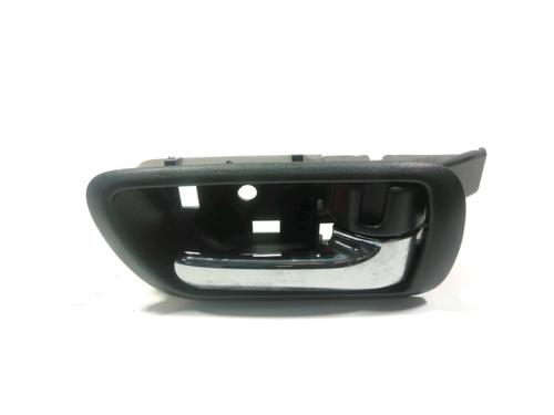 Used Rear right interior door handle Rear right interior door handle 28252357 28252357