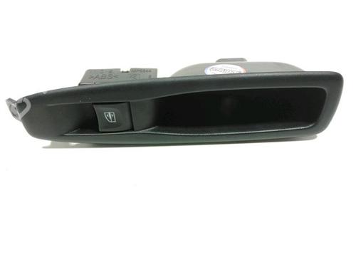 Fensterheberschalter rechts hinten für RENAULT CAPTUR I (J5_, H5_) 1.5 dCi 90 (J5N4, J5M5, J5MW, J5M6, J5AL, J5AJ) (90 hp) 28249809