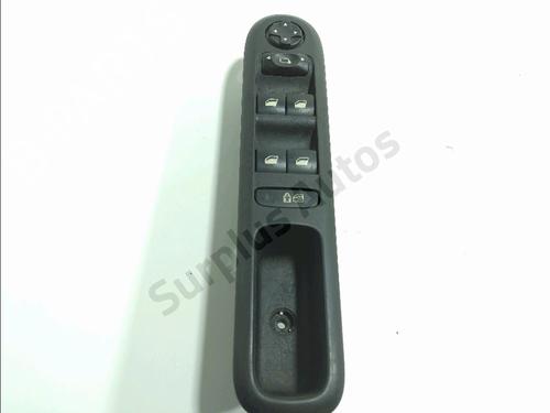 Used Mirror switch Mirror switch PEUGEOT 5008 (0U_, 0E_) 2.0 HDi 150 / BlueHDi 150 (150 hp) 33300717 33300717