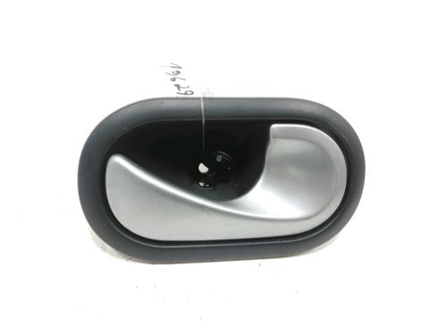 Used Front right interior door handle Front right interior door handle RENAULT TWINGO II (CN0_) 1.2 16V (CN04, CN0B) (75 hp) 30996148 30996148