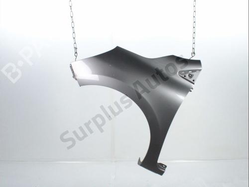 Used Left front fenders RENAULT CLIO IV (BH_) 1.5 dCi 90 (90 hp) 31664097