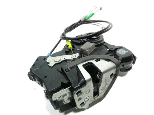 Used Front right lock TOYOTA AVENSIS (_T25_) [2003-2008]  29858497