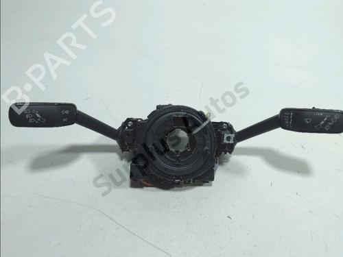 Used Steering wheel controls Steering wheel controls 37017555 37017555