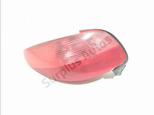 Used Left taillight Left taillight PEUGEOT 206 CC (2D) 2.0 S16 (136 hp) 39737695 39737695