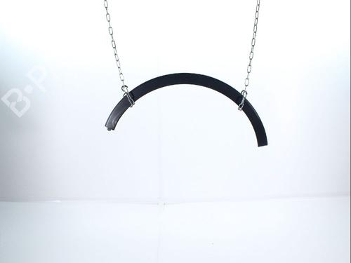 Used Rear right wheel arch trim RENAULT CAPTUR I (J5_, H5_) 1.5 dCi 90 (J5N4, J5M5, J5MW, J5M6, J5AL, J5AJ) (90 hp) 28256002