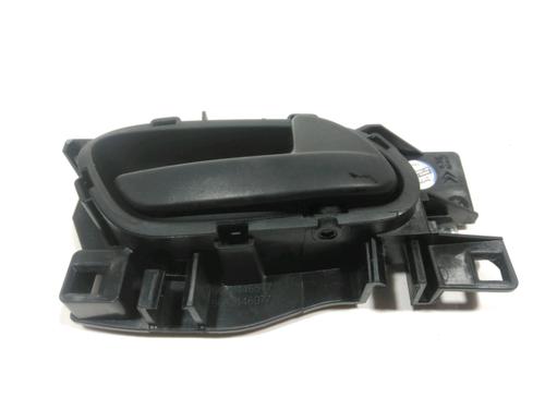Used Front right interior door handle Front right interior door handle 37774931 37774931