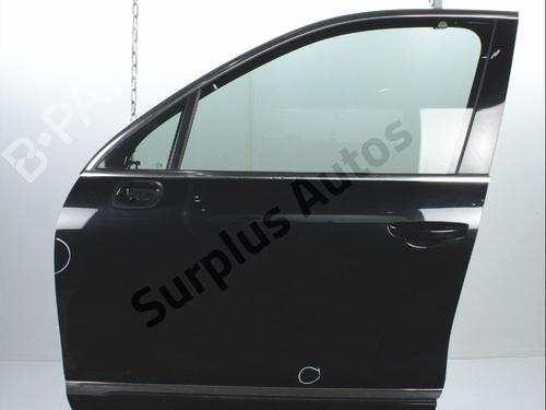 Used Left front door Left front door VW TOUAREG (7P5, 7P6) 4.2 V8 TDI (340 hp) 36105564 36105564