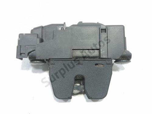 Bagklap lås Bagklap lås PEUGEOT 308 II (LB_, LP_, LW_, LH_, L3_) 1.6 HDi / BlueHDi 115 (115 hp) 33867709 33867709