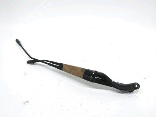 Used Front windshield wiper arm ALFA ROMEO MITO (955_) 1.6 JTDM (955AXC1B) (120 hp) 31007649