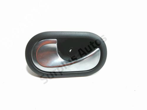 Venstre fortil invendig håndtag RENAULT TWINGO III (BCM_, BCA_) 1.0 SCe 75 (73 hp) 30101847