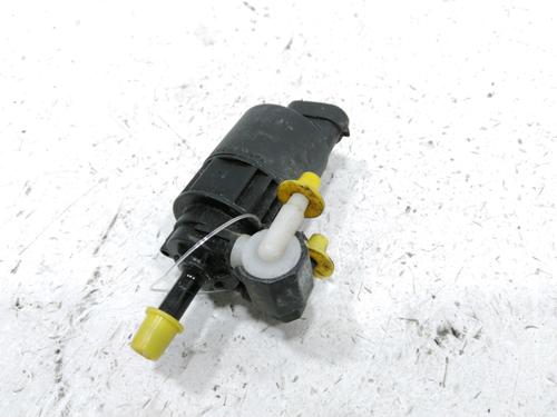 washer-pump-renault-megane-scenic-ja01_-1996-1997-1998-1999-2000-2001-31008499 main image