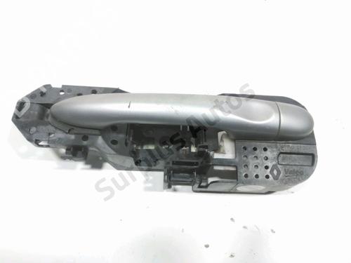 Used Rear left exterior door handle RENAULT MEGANE III Grandtour (KZ0/1) 1.5 dCi (KZ1M, KZ1W, KZ0R) (106 hp) 29858940